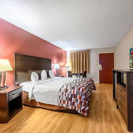 Red Roof Inn Sylacauga Bagian luar foto