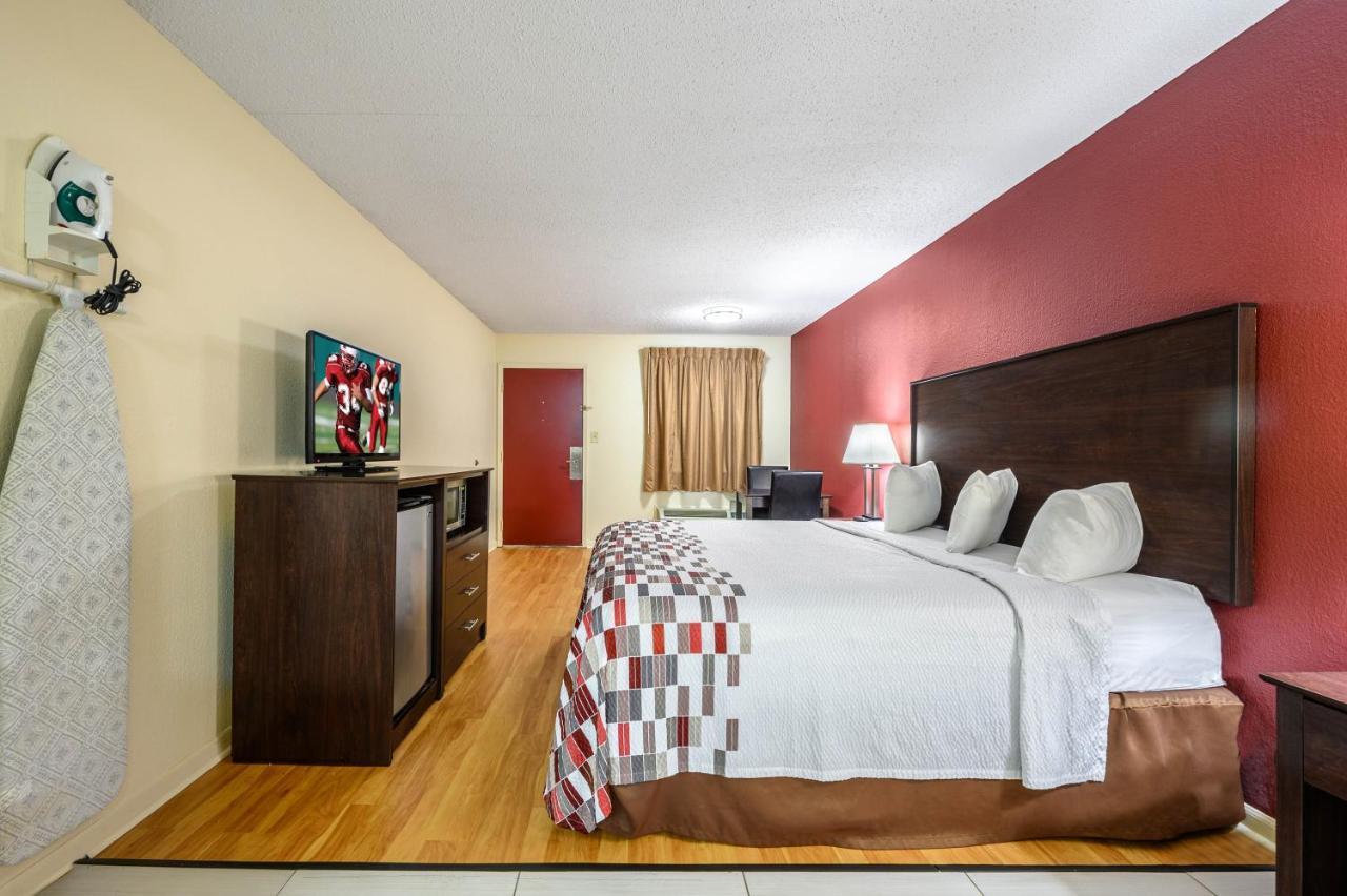 Red Roof Inn Sylacauga Bagian luar foto