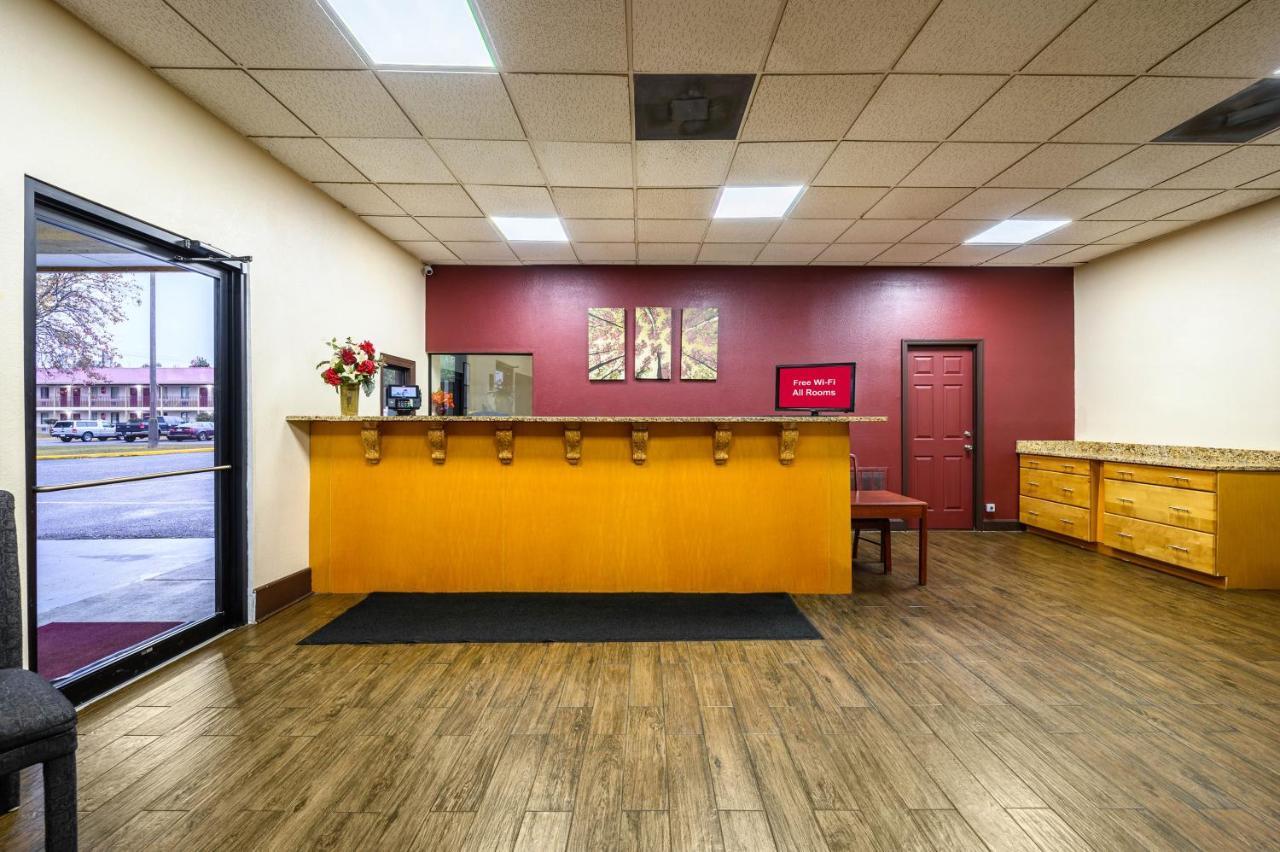 Red Roof Inn Sylacauga Bagian luar foto